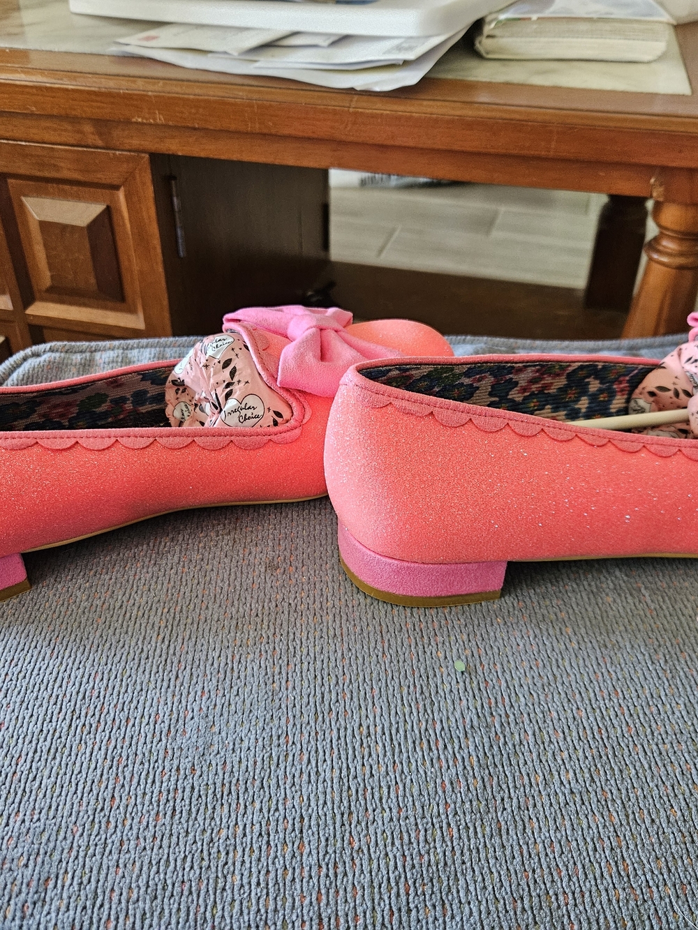 Irregular Choice Majorette Pink EU 40 Wide, Sparkle, Neon, Disney, Retro Bow NWT - Picture 6 of 11
